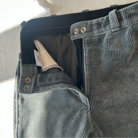 Elizabeth G Woman’s Equestrian Winter Weight Corduroy Gray Size 27.5” Tall - Picture 9 of 12